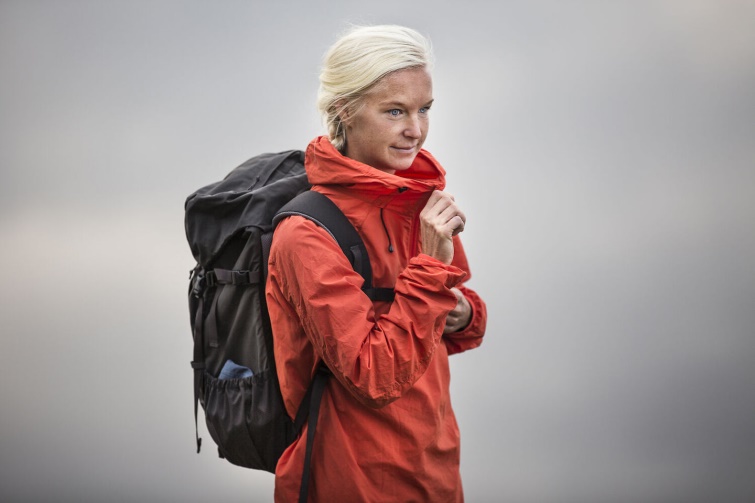 Fjällräven Marca De Moda Kaipak 28 Piedra Gris