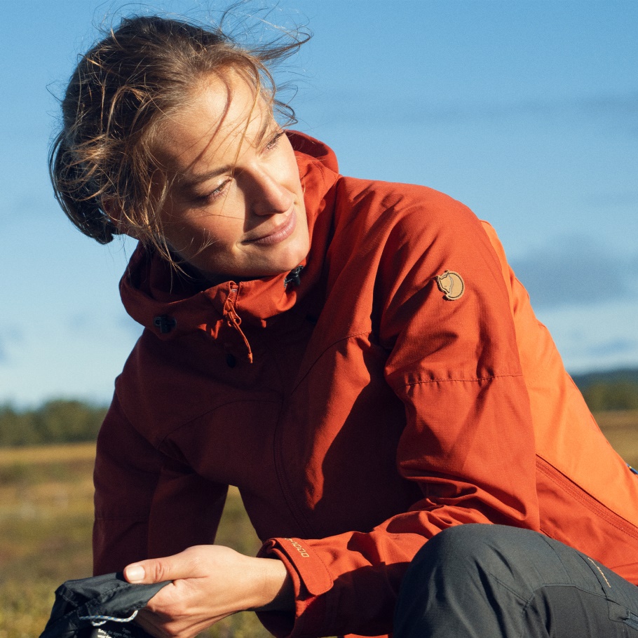 Fjällräven Moda Gris Oscuro Abisko Lite Trekking Pantalones W Short