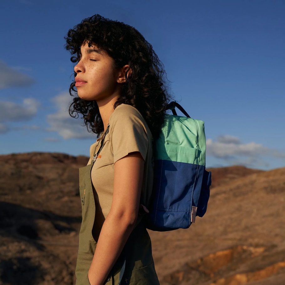 Fjällräven Moda Costa Línea-cielo Kånken Art
