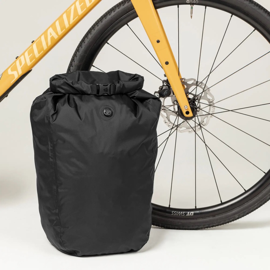 S/f Cave Drybag 20l Negro Fjällräven Moda